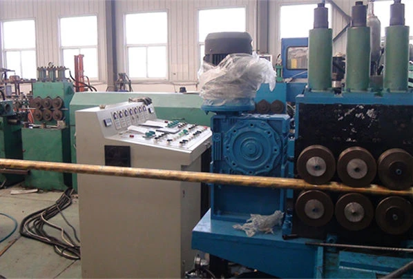 CNC Round Rod Peeling Machine